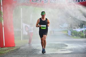 BIB: 1539
                            <button type="button" onclick="openModal(3672949)" class="btn btn-primary btn-sm float-right btn-popup" data-toggle="modal" data-target=".modal-high-quality">
                        <i class="fas fa-shopping-cart"></i> Add to Cart
                    </button>
                                            <button type="button" onclick="isThisMe(3672949, true)" class="btn btn-success btn-sm float-right btn-popup btn-isme hidden" data-toggle="tooltip" data-placement="bottom" title="นี่คือรูปของคุณใช่ไหม คลิกที่นี่เพื่อเอาเข้าอัลบั้ม">
                        <i class="fas fa-plus"></i> Add to album
                    </button>
                    <button type="button" onclick="isThisMe(3672949, false)" class="btn btn-warning btn-sm float-right btn-popup btn-isnotme hidden">
                        <i class="fas fa-ban"></i> Remove from album
                    </button>