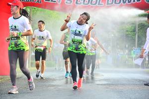 BIB: 426
                            <button type="button" onclick="openModal(3723307)" class="btn btn-primary btn-sm float-right btn-popup" data-toggle="modal" data-target=".modal-high-quality">
                        <i class="fas fa-shopping-cart"></i> Add to Cart
                    </button>
                                            <button type="button" onclick="isThisMe(3723307, true)" class="btn btn-success btn-sm float-right btn-popup btn-isme hidden" data-toggle="tooltip" data-placement="bottom" title="นี่คือรูปของคุณใช่ไหม คลิกที่นี่เพื่อเอาเข้าอัลบั้ม">
                        <i class="fas fa-plus"></i> Add to album
                    </button>
                    <button type="button" onclick="isThisMe(3723307, false)" class="btn btn-warning btn-sm float-right btn-popup btn-isnotme hidden">
                        <i class="fas fa-ban"></i> Remove from album
                    </button>