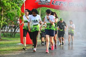 BIB: 533
                            <button type="button" onclick="openModal(3766288)" class="btn btn-primary btn-sm float-right btn-popup" data-toggle="modal" data-target=".modal-high-quality">
                        <i class="fas fa-shopping-cart"></i> Add to Cart
                    </button>
                                            <button type="button" onclick="isThisMe(3766288, true)" class="btn btn-success btn-sm float-right btn-popup btn-isme hidden" data-toggle="tooltip" data-placement="bottom" title="นี่คือรูปของคุณใช่ไหม คลิกที่นี่เพื่อเอาเข้าอัลบั้ม">
                        <i class="fas fa-plus"></i> Add to album
                    </button>
                    <button type="button" onclick="isThisMe(3766288, false)" class="btn btn-warning btn-sm float-right btn-popup btn-isnotme hidden">
                        <i class="fas fa-ban"></i> Remove from album
                    </button>