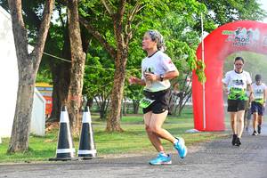 BIB: 1653
                            <button type="button" onclick="openModal(3771771)" class="btn btn-primary btn-sm float-right btn-popup" data-toggle="modal" data-target=".modal-high-quality">
                        <i class="fas fa-shopping-cart"></i> Add to Cart
                    </button>
                                            <button type="button" onclick="isThisMe(3771771, true)" class="btn btn-success btn-sm float-right btn-popup btn-isme hidden" data-toggle="tooltip" data-placement="bottom" title="นี่คือรูปของคุณใช่ไหม คลิกที่นี่เพื่อเอาเข้าอัลบั้ม">
                        <i class="fas fa-plus"></i> Add to album
                    </button>
                    <button type="button" onclick="isThisMe(3771771, false)" class="btn btn-warning btn-sm float-right btn-popup btn-isnotme hidden">
                        <i class="fas fa-ban"></i> Remove from album
                    </button>