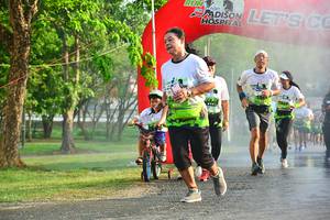 BIB: 
                            <button type="button" onclick="openModal(3759271)" class="btn btn-primary btn-sm float-right btn-popup" data-toggle="modal" data-target=".modal-high-quality">
                        <i class="fas fa-shopping-cart"></i> Add to Cart
                    </button>
                                            <button type="button" onclick="isThisMe(3759271, true)" class="btn btn-success btn-sm float-right btn-popup btn-isme hidden" data-toggle="tooltip" data-placement="bottom" title="นี่คือรูปของคุณใช่ไหม คลิกที่นี่เพื่อเอาเข้าอัลบั้ม">
                        <i class="fas fa-plus"></i> Add to album
                    </button>
                    <button type="button" onclick="isThisMe(3759271, false)" class="btn btn-warning btn-sm float-right btn-popup btn-isnotme hidden">
                        <i class="fas fa-ban"></i> Remove from album
                    </button>