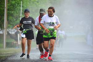 BIB: 872
                            <button type="button" onclick="openModal(3722790)" class="btn btn-primary btn-sm float-right btn-popup" data-toggle="modal" data-target=".modal-high-quality">
                        <i class="fas fa-shopping-cart"></i> Add to Cart
                    </button>
                                            <button type="button" onclick="isThisMe(3722790, true)" class="btn btn-success btn-sm float-right btn-popup btn-isme hidden" data-toggle="tooltip" data-placement="bottom" title="นี่คือรูปของคุณใช่ไหม คลิกที่นี่เพื่อเอาเข้าอัลบั้ม">
                        <i class="fas fa-plus"></i> Add to album
                    </button>
                    <button type="button" onclick="isThisMe(3722790, false)" class="btn btn-warning btn-sm float-right btn-popup btn-isnotme hidden">
                        <i class="fas fa-ban"></i> Remove from album
                    </button>