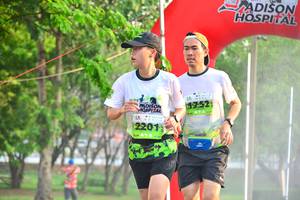 BIB: 4752
                            <button type="button" onclick="openModal(3694413)" class="btn btn-primary btn-sm float-right btn-popup" data-toggle="modal" data-target=".modal-high-quality">
                        <i class="fas fa-shopping-cart"></i> Add to Cart
                    </button>
                                            <button type="button" onclick="isThisMe(3694413, true)" class="btn btn-success btn-sm float-right btn-popup btn-isme hidden" data-toggle="tooltip" data-placement="bottom" title="นี่คือรูปของคุณใช่ไหม คลิกที่นี่เพื่อเอาเข้าอัลบั้ม">
                        <i class="fas fa-plus"></i> Add to album
                    </button>
                    <button type="button" onclick="isThisMe(3694413, false)" class="btn btn-warning btn-sm float-right btn-popup btn-isnotme hidden">
                        <i class="fas fa-ban"></i> Remove from album
                    </button>