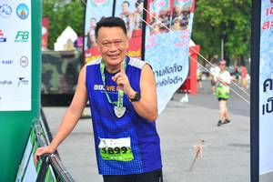 BIB: 1899
                            <button type="button" onclick="openModal(3732103)" class="btn btn-primary btn-sm float-right btn-popup" data-toggle="modal" data-target=".modal-high-quality">
                        <i class="fas fa-shopping-cart"></i> Add to Cart
                    </button>
                                            <button type="button" onclick="isThisMe(3732103, true)" class="btn btn-success btn-sm float-right btn-popup btn-isme hidden" data-toggle="tooltip" data-placement="bottom" title="นี่คือรูปของคุณใช่ไหม คลิกที่นี่เพื่อเอาเข้าอัลบั้ม">
                        <i class="fas fa-plus"></i> Add to album
                    </button>
                    <button type="button" onclick="isThisMe(3732103, false)" class="btn btn-warning btn-sm float-right btn-popup btn-isnotme hidden">
                        <i class="fas fa-ban"></i> Remove from album
                    </button>