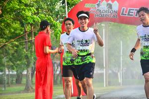 BIB: 1854
                            <button type="button" onclick="openModal(3727530)" class="btn btn-primary btn-sm float-right btn-popup" data-toggle="modal" data-target=".modal-high-quality">
                        <i class="fas fa-shopping-cart"></i> Add to Cart
                    </button>
                                            <button type="button" onclick="isThisMe(3727530, true)" class="btn btn-success btn-sm float-right btn-popup btn-isme hidden" data-toggle="tooltip" data-placement="bottom" title="นี่คือรูปของคุณใช่ไหม คลิกที่นี่เพื่อเอาเข้าอัลบั้ม">
                        <i class="fas fa-plus"></i> Add to album
                    </button>
                    <button type="button" onclick="isThisMe(3727530, false)" class="btn btn-warning btn-sm float-right btn-popup btn-isnotme hidden">
                        <i class="fas fa-ban"></i> Remove from album
                    </button>