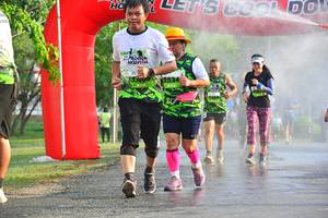 BIB: 2524
                            <button type="button" onclick="openModal(3760271)" class="btn btn-primary btn-sm float-right btn-popup" data-toggle="modal" data-target=".modal-high-quality">
                        <i class="fas fa-shopping-cart"></i> Add to Cart
                    </button>
                                            <button type="button" onclick="isThisMe(3760271, true)" class="btn btn-success btn-sm float-right btn-popup btn-isme hidden" data-toggle="tooltip" data-placement="bottom" title="นี่คือรูปของคุณใช่ไหม คลิกที่นี่เพื่อเอาเข้าอัลบั้ม">
                        <i class="fas fa-plus"></i> Add to album
                    </button>
                    <button type="button" onclick="isThisMe(3760271, false)" class="btn btn-warning btn-sm float-right btn-popup btn-isnotme hidden">
                        <i class="fas fa-ban"></i> Remove from album
                    </button>