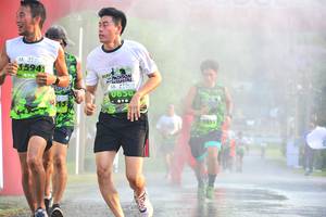 BIB: 656
                            <button type="button" onclick="openModal(3706560)" class="btn btn-primary btn-sm float-right btn-popup" data-toggle="modal" data-target=".modal-high-quality">
                        <i class="fas fa-shopping-cart"></i> Add to Cart
                    </button>
                                            <button type="button" onclick="isThisMe(3706560, true)" class="btn btn-success btn-sm float-right btn-popup btn-isme hidden" data-toggle="tooltip" data-placement="bottom" title="นี่คือรูปของคุณใช่ไหม คลิกที่นี่เพื่อเอาเข้าอัลบั้ม">
                        <i class="fas fa-plus"></i> Add to album
                    </button>
                    <button type="button" onclick="isThisMe(3706560, false)" class="btn btn-warning btn-sm float-right btn-popup btn-isnotme hidden">
                        <i class="fas fa-ban"></i> Remove from album
                    </button>