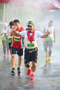 BIB: 2260
                            <button type="button" onclick="openModal(3733344)" class="btn btn-primary btn-sm float-right btn-popup" data-toggle="modal" data-target=".modal-high-quality">
                        <i class="fas fa-shopping-cart"></i> Add to Cart
                    </button>
                                            <button type="button" onclick="isThisMe(3733344, true)" class="btn btn-success btn-sm float-right btn-popup btn-isme hidden" data-toggle="tooltip" data-placement="bottom" title="นี่คือรูปของคุณใช่ไหม คลิกที่นี่เพื่อเอาเข้าอัลบั้ม">
                        <i class="fas fa-plus"></i> Add to album
                    </button>
                    <button type="button" onclick="isThisMe(3733344, false)" class="btn btn-warning btn-sm float-right btn-popup btn-isnotme hidden">
                        <i class="fas fa-ban"></i> Remove from album
                    </button>