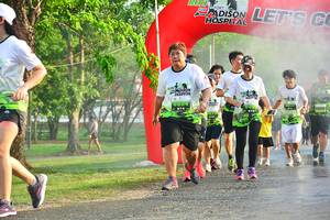 BIB: 804
                            <button type="button" onclick="openModal(3769916)" class="btn btn-primary btn-sm float-right btn-popup" data-toggle="modal" data-target=".modal-high-quality">
                        <i class="fas fa-shopping-cart"></i> Add to Cart
                    </button>
                                            <button type="button" onclick="isThisMe(3769916, true)" class="btn btn-success btn-sm float-right btn-popup btn-isme hidden" data-toggle="tooltip" data-placement="bottom" title="นี่คือรูปของคุณใช่ไหม คลิกที่นี่เพื่อเอาเข้าอัลบั้ม">
                        <i class="fas fa-plus"></i> Add to album
                    </button>
                    <button type="button" onclick="isThisMe(3769916, false)" class="btn btn-warning btn-sm float-right btn-popup btn-isnotme hidden">
                        <i class="fas fa-ban"></i> Remove from album
                    </button>