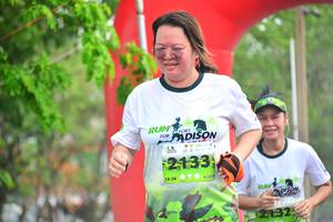 BIB: 2133
                            <button type="button" onclick="openModal(3722874)" class="btn btn-primary btn-sm float-right btn-popup" data-toggle="modal" data-target=".modal-high-quality">
                        <i class="fas fa-shopping-cart"></i> Add to Cart
                    </button>
                                            <button type="button" onclick="isThisMe(3722874, true)" class="btn btn-success btn-sm float-right btn-popup btn-isme hidden" data-toggle="tooltip" data-placement="bottom" title="นี่คือรูปของคุณใช่ไหม คลิกที่นี่เพื่อเอาเข้าอัลบั้ม">
                        <i class="fas fa-plus"></i> Add to album
                    </button>
                    <button type="button" onclick="isThisMe(3722874, false)" class="btn btn-warning btn-sm float-right btn-popup btn-isnotme hidden">
                        <i class="fas fa-ban"></i> Remove from album
                    </button>