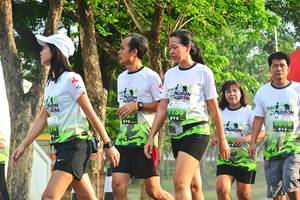 BIB: 1136
                            <button type="button" onclick="openModal(3751536)" class="btn btn-primary btn-sm float-right btn-popup" data-toggle="modal" data-target=".modal-high-quality">
                        <i class="fas fa-shopping-cart"></i> Add to Cart
                    </button>
                                            <button type="button" onclick="isThisMe(3751536, true)" class="btn btn-success btn-sm float-right btn-popup btn-isme hidden" data-toggle="tooltip" data-placement="bottom" title="นี่คือรูปของคุณใช่ไหม คลิกที่นี่เพื่อเอาเข้าอัลบั้ม">
                        <i class="fas fa-plus"></i> Add to album
                    </button>
                    <button type="button" onclick="isThisMe(3751536, false)" class="btn btn-warning btn-sm float-right btn-popup btn-isnotme hidden">
                        <i class="fas fa-ban"></i> Remove from album
                    </button>