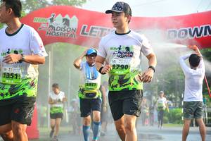 BIB: 1790, 13551
                            <button type="button" onclick="openModal(3758824)" class="btn btn-primary btn-sm float-right btn-popup" data-toggle="modal" data-target=".modal-high-quality">
                        <i class="fas fa-shopping-cart"></i> Add to Cart
                    </button>
                                            <button type="button" onclick="isThisMe(3758824, true)" class="btn btn-success btn-sm float-right btn-popup btn-isme hidden" data-toggle="tooltip" data-placement="bottom" title="นี่คือรูปของคุณใช่ไหม คลิกที่นี่เพื่อเอาเข้าอัลบั้ม">
                        <i class="fas fa-plus"></i> Add to album
                    </button>
                    <button type="button" onclick="isThisMe(3758824, false)" class="btn btn-warning btn-sm float-right btn-popup btn-isnotme hidden">
                        <i class="fas fa-ban"></i> Remove from album
                    </button>