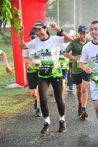 BIB: 539
                            <button type="button" onclick="openModal(3733582)" class="btn btn-primary btn-sm float-right btn-popup" data-toggle="modal" data-target=".modal-high-quality">
                        <i class="fas fa-shopping-cart"></i> Add to Cart
                    </button>
                                            <button type="button" onclick="isThisMe(3733582, true)" class="btn btn-success btn-sm float-right btn-popup btn-isme hidden" data-toggle="tooltip" data-placement="bottom" title="นี่คือรูปของคุณใช่ไหม คลิกที่นี่เพื่อเอาเข้าอัลบั้ม">
                        <i class="fas fa-plus"></i> Add to album
                    </button>
                    <button type="button" onclick="isThisMe(3733582, false)" class="btn btn-warning btn-sm float-right btn-popup btn-isnotme hidden">
                        <i class="fas fa-ban"></i> Remove from album
                    </button>