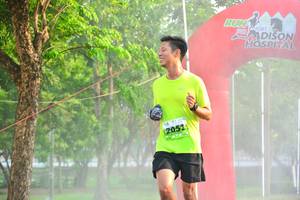 BIB: 2051
                            <button type="button" onclick="openModal(3723237)" class="btn btn-primary btn-sm float-right btn-popup" data-toggle="modal" data-target=".modal-high-quality">
                        <i class="fas fa-shopping-cart"></i> Add to Cart
                    </button>
                                            <button type="button" onclick="isThisMe(3723237, true)" class="btn btn-success btn-sm float-right btn-popup btn-isme hidden" data-toggle="tooltip" data-placement="bottom" title="นี่คือรูปของคุณใช่ไหม คลิกที่นี่เพื่อเอาเข้าอัลบั้ม">
                        <i class="fas fa-plus"></i> Add to album
                    </button>
                    <button type="button" onclick="isThisMe(3723237, false)" class="btn btn-warning btn-sm float-right btn-popup btn-isnotme hidden">
                        <i class="fas fa-ban"></i> Remove from album
                    </button>