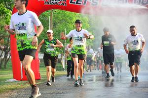 BIB: 1497, 1851
                            <button type="button" onclick="openModal(3748853)" class="btn btn-primary btn-sm float-right btn-popup" data-toggle="modal" data-target=".modal-high-quality">
                        <i class="fas fa-shopping-cart"></i> Add to Cart
                    </button>
                                            <button type="button" onclick="isThisMe(3748853, true)" class="btn btn-success btn-sm float-right btn-popup btn-isme hidden" data-toggle="tooltip" data-placement="bottom" title="นี่คือรูปของคุณใช่ไหม คลิกที่นี่เพื่อเอาเข้าอัลบั้ม">
                        <i class="fas fa-plus"></i> Add to album
                    </button>
                    <button type="button" onclick="isThisMe(3748853, false)" class="btn btn-warning btn-sm float-right btn-popup btn-isnotme hidden">
                        <i class="fas fa-ban"></i> Remove from album
                    </button>