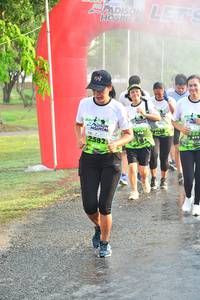 BIB: 2582
                            <button type="button" onclick="openModal(3733600)" class="btn btn-primary btn-sm float-right btn-popup" data-toggle="modal" data-target=".modal-high-quality">
                        <i class="fas fa-shopping-cart"></i> Add to Cart
                    </button>
                                            <button type="button" onclick="isThisMe(3733600, true)" class="btn btn-success btn-sm float-right btn-popup btn-isme hidden" data-toggle="tooltip" data-placement="bottom" title="นี่คือรูปของคุณใช่ไหม คลิกที่นี่เพื่อเอาเข้าอัลบั้ม">
                        <i class="fas fa-plus"></i> Add to album
                    </button>
                    <button type="button" onclick="isThisMe(3733600, false)" class="btn btn-warning btn-sm float-right btn-popup btn-isnotme hidden">
                        <i class="fas fa-ban"></i> Remove from album
                    </button>