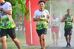 BIB: 2013
                            <button type="button" onclick="openModal(3721745)" class="btn btn-primary btn-sm float-right btn-popup" data-toggle="modal" data-target=".modal-high-quality">
                        <i class="fas fa-shopping-cart"></i> Add to Cart
                    </button>
                                            <button type="button" onclick="isThisMe(3721745, true)" class="btn btn-success btn-sm float-right btn-popup btn-isme hidden" data-toggle="tooltip" data-placement="bottom" title="นี่คือรูปของคุณใช่ไหม คลิกที่นี่เพื่อเอาเข้าอัลบั้ม">
                        <i class="fas fa-plus"></i> Add to album
                    </button>
                    <button type="button" onclick="isThisMe(3721745, false)" class="btn btn-warning btn-sm float-right btn-popup btn-isnotme hidden">
                        <i class="fas fa-ban"></i> Remove from album
                    </button>