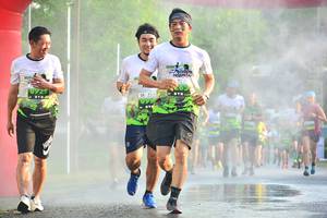 BIB: 929, 1265, 992
                            <button type="button" onclick="openModal(3729962)" class="btn btn-primary btn-sm float-right btn-popup" data-toggle="modal" data-target=".modal-high-quality">
                        <i class="fas fa-shopping-cart"></i> Add to Cart
                    </button>
                                            <button type="button" onclick="isThisMe(3729962, true)" class="btn btn-success btn-sm float-right btn-popup btn-isme hidden" data-toggle="tooltip" data-placement="bottom" title="นี่คือรูปของคุณใช่ไหม คลิกที่นี่เพื่อเอาเข้าอัลบั้ม">
                        <i class="fas fa-plus"></i> Add to album
                    </button>
                    <button type="button" onclick="isThisMe(3729962, false)" class="btn btn-warning btn-sm float-right btn-popup btn-isnotme hidden">
                        <i class="fas fa-ban"></i> Remove from album
                    </button>