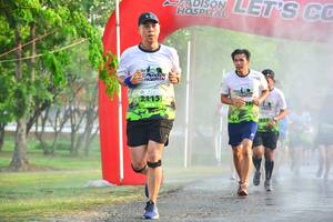 BIB: 2115
                            <button type="button" onclick="openModal(3718086)" class="btn btn-primary btn-sm float-right btn-popup" data-toggle="modal" data-target=".modal-high-quality">
                        <i class="fas fa-shopping-cart"></i> Add to Cart
                    </button>
                                            <button type="button" onclick="isThisMe(3718086, true)" class="btn btn-success btn-sm float-right btn-popup btn-isme hidden" data-toggle="tooltip" data-placement="bottom" title="นี่คือรูปของคุณใช่ไหม คลิกที่นี่เพื่อเอาเข้าอัลบั้ม">
                        <i class="fas fa-plus"></i> Add to album
                    </button>
                    <button type="button" onclick="isThisMe(3718086, false)" class="btn btn-warning btn-sm float-right btn-popup btn-isnotme hidden">
                        <i class="fas fa-ban"></i> Remove from album
                    </button>