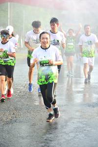 BIB: 
                            <button type="button" onclick="openModal(3737505)" class="btn btn-primary btn-sm float-right btn-popup" data-toggle="modal" data-target=".modal-high-quality">
                        <i class="fas fa-shopping-cart"></i> Add to Cart
                    </button>
                                            <button type="button" onclick="isThisMe(3737505, true)" class="btn btn-success btn-sm float-right btn-popup btn-isme hidden" data-toggle="tooltip" data-placement="bottom" title="นี่คือรูปของคุณใช่ไหม คลิกที่นี่เพื่อเอาเข้าอัลบั้ม">
                        <i class="fas fa-plus"></i> Add to album
                    </button>
                    <button type="button" onclick="isThisMe(3737505, false)" class="btn btn-warning btn-sm float-right btn-popup btn-isnotme hidden">
                        <i class="fas fa-ban"></i> Remove from album
                    </button>