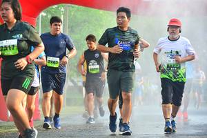 BIB: 2517, 2165, 279
                            <button type="button" onclick="openModal(3732815)" class="btn btn-primary btn-sm float-right btn-popup" data-toggle="modal" data-target=".modal-high-quality">
                        <i class="fas fa-shopping-cart"></i> Add to Cart
                    </button>
                                            <button type="button" onclick="isThisMe(3732815, true)" class="btn btn-success btn-sm float-right btn-popup btn-isme hidden" data-toggle="tooltip" data-placement="bottom" title="นี่คือรูปของคุณใช่ไหม คลิกที่นี่เพื่อเอาเข้าอัลบั้ม">
                        <i class="fas fa-plus"></i> Add to album
                    </button>
                    <button type="button" onclick="isThisMe(3732815, false)" class="btn btn-warning btn-sm float-right btn-popup btn-isnotme hidden">
                        <i class="fas fa-ban"></i> Remove from album
                    </button>