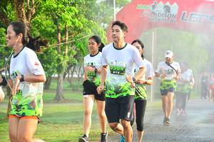 BIB: 504
                            <button type="button" onclick="openModal(3759703)" class="btn btn-primary btn-sm float-right btn-popup" data-toggle="modal" data-target=".modal-high-quality">
                        <i class="fas fa-shopping-cart"></i> Add to Cart
                    </button>
                                            <button type="button" onclick="isThisMe(3759703, true)" class="btn btn-success btn-sm float-right btn-popup btn-isme hidden" data-toggle="tooltip" data-placement="bottom" title="นี่คือรูปของคุณใช่ไหม คลิกที่นี่เพื่อเอาเข้าอัลบั้ม">
                        <i class="fas fa-plus"></i> Add to album
                    </button>
                    <button type="button" onclick="isThisMe(3759703, false)" class="btn btn-warning btn-sm float-right btn-popup btn-isnotme hidden">
                        <i class="fas fa-ban"></i> Remove from album
                    </button>