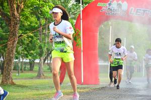 BIB: 1384
                            <button type="button" onclick="openModal(3717342)" class="btn btn-primary btn-sm float-right btn-popup" data-toggle="modal" data-target=".modal-high-quality">
                        <i class="fas fa-shopping-cart"></i> Add to Cart
                    </button>
                                            <button type="button" onclick="isThisMe(3717342, true)" class="btn btn-success btn-sm float-right btn-popup btn-isme hidden" data-toggle="tooltip" data-placement="bottom" title="นี่คือรูปของคุณใช่ไหม คลิกที่นี่เพื่อเอาเข้าอัลบั้ม">
                        <i class="fas fa-plus"></i> Add to album
                    </button>
                    <button type="button" onclick="isThisMe(3717342, false)" class="btn btn-warning btn-sm float-right btn-popup btn-isnotme hidden">
                        <i class="fas fa-ban"></i> Remove from album
                    </button>