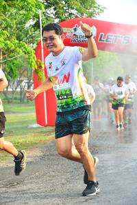 BIB: 762
                            <button type="button" onclick="openModal(3738283)" class="btn btn-primary btn-sm float-right btn-popup" data-toggle="modal" data-target=".modal-high-quality">
                        <i class="fas fa-shopping-cart"></i> Add to Cart
                    </button>
                                            <button type="button" onclick="isThisMe(3738283, true)" class="btn btn-success btn-sm float-right btn-popup btn-isme hidden" data-toggle="tooltip" data-placement="bottom" title="นี่คือรูปของคุณใช่ไหม คลิกที่นี่เพื่อเอาเข้าอัลบั้ม">
                        <i class="fas fa-plus"></i> Add to album
                    </button>
                    <button type="button" onclick="isThisMe(3738283, false)" class="btn btn-warning btn-sm float-right btn-popup btn-isnotme hidden">
                        <i class="fas fa-ban"></i> Remove from album
                    </button>