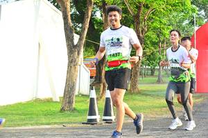 BIB: 1437
                            <button type="button" onclick="openModal(3746546)" class="btn btn-primary btn-sm float-right btn-popup" data-toggle="modal" data-target=".modal-high-quality">
                        <i class="fas fa-shopping-cart"></i> Add to Cart
                    </button>
                                            <button type="button" onclick="isThisMe(3746546, true)" class="btn btn-success btn-sm float-right btn-popup btn-isme hidden" data-toggle="tooltip" data-placement="bottom" title="นี่คือรูปของคุณใช่ไหม คลิกที่นี่เพื่อเอาเข้าอัลบั้ม">
                        <i class="fas fa-plus"></i> Add to album
                    </button>
                    <button type="button" onclick="isThisMe(3746546, false)" class="btn btn-warning btn-sm float-right btn-popup btn-isnotme hidden">
                        <i class="fas fa-ban"></i> Remove from album
                    </button>