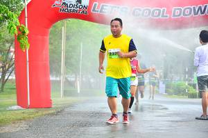 BIB: 2374
                            <button type="button" onclick="openModal(3763680)" class="btn btn-primary btn-sm float-right btn-popup" data-toggle="modal" data-target=".modal-high-quality">
                        <i class="fas fa-shopping-cart"></i> Add to Cart
                    </button>
                                            <button type="button" onclick="isThisMe(3763680, true)" class="btn btn-success btn-sm float-right btn-popup btn-isme hidden" data-toggle="tooltip" data-placement="bottom" title="นี่คือรูปของคุณใช่ไหม คลิกที่นี่เพื่อเอาเข้าอัลบั้ม">
                        <i class="fas fa-plus"></i> Add to album
                    </button>
                    <button type="button" onclick="isThisMe(3763680, false)" class="btn btn-warning btn-sm float-right btn-popup btn-isnotme hidden">
                        <i class="fas fa-ban"></i> Remove from album
                    </button>