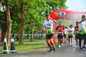 BIB: 2462
                            <button type="button" onclick="openModal(3754494)" class="btn btn-primary btn-sm float-right btn-popup" data-toggle="modal" data-target=".modal-high-quality">
                        <i class="fas fa-shopping-cart"></i> Add to Cart
                    </button>
                                            <button type="button" onclick="isThisMe(3754494, true)" class="btn btn-success btn-sm float-right btn-popup btn-isme hidden" data-toggle="tooltip" data-placement="bottom" title="นี่คือรูปของคุณใช่ไหม คลิกที่นี่เพื่อเอาเข้าอัลบั้ม">
                        <i class="fas fa-plus"></i> Add to album
                    </button>
                    <button type="button" onclick="isThisMe(3754494, false)" class="btn btn-warning btn-sm float-right btn-popup btn-isnotme hidden">
                        <i class="fas fa-ban"></i> Remove from album
                    </button>