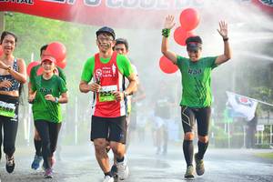 BIB: 144, 225, 188
                            <button type="button" onclick="openModal(3717270)" class="btn btn-primary btn-sm float-right btn-popup" data-toggle="modal" data-target=".modal-high-quality">
                        <i class="fas fa-shopping-cart"></i> Add to Cart
                    </button>
                                            <button type="button" onclick="isThisMe(3717270, true)" class="btn btn-success btn-sm float-right btn-popup btn-isme hidden" data-toggle="tooltip" data-placement="bottom" title="นี่คือรูปของคุณใช่ไหม คลิกที่นี่เพื่อเอาเข้าอัลบั้ม">
                        <i class="fas fa-plus"></i> Add to album
                    </button>
                    <button type="button" onclick="isThisMe(3717270, false)" class="btn btn-warning btn-sm float-right btn-popup btn-isnotme hidden">
                        <i class="fas fa-ban"></i> Remove from album
                    </button>