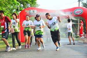 BIB: 1525
                            <button type="button" onclick="openModal(3754535)" class="btn btn-primary btn-sm float-right btn-popup" data-toggle="modal" data-target=".modal-high-quality">
                        <i class="fas fa-shopping-cart"></i> Add to Cart
                    </button>
                                            <button type="button" onclick="isThisMe(3754535, true)" class="btn btn-success btn-sm float-right btn-popup btn-isme hidden" data-toggle="tooltip" data-placement="bottom" title="นี่คือรูปของคุณใช่ไหม คลิกที่นี่เพื่อเอาเข้าอัลบั้ม">
                        <i class="fas fa-plus"></i> Add to album
                    </button>
                    <button type="button" onclick="isThisMe(3754535, false)" class="btn btn-warning btn-sm float-right btn-popup btn-isnotme hidden">
                        <i class="fas fa-ban"></i> Remove from album
                    </button>