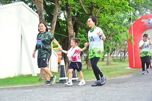 BIB: 
                            <button type="button" onclick="openModal(3720200)" class="btn btn-primary btn-sm float-right btn-popup" data-toggle="modal" data-target=".modal-high-quality">
                        <i class="fas fa-shopping-cart"></i> Add to Cart
                    </button>
                                            <button type="button" onclick="isThisMe(3720200, true)" class="btn btn-success btn-sm float-right btn-popup btn-isme hidden" data-toggle="tooltip" data-placement="bottom" title="นี่คือรูปของคุณใช่ไหม คลิกที่นี่เพื่อเอาเข้าอัลบั้ม">
                        <i class="fas fa-plus"></i> Add to album
                    </button>
                    <button type="button" onclick="isThisMe(3720200, false)" class="btn btn-warning btn-sm float-right btn-popup btn-isnotme hidden">
                        <i class="fas fa-ban"></i> Remove from album
                    </button>