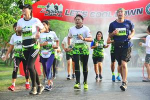 BIB: 522
                            <button type="button" onclick="openModal(3749695)" class="btn btn-primary btn-sm float-right btn-popup" data-toggle="modal" data-target=".modal-high-quality">
                        <i class="fas fa-shopping-cart"></i> Add to Cart
                    </button>
                                            <button type="button" onclick="isThisMe(3749695, true)" class="btn btn-success btn-sm float-right btn-popup btn-isme hidden" data-toggle="tooltip" data-placement="bottom" title="นี่คือรูปของคุณใช่ไหม คลิกที่นี่เพื่อเอาเข้าอัลบั้ม">
                        <i class="fas fa-plus"></i> Add to album
                    </button>
                    <button type="button" onclick="isThisMe(3749695, false)" class="btn btn-warning btn-sm float-right btn-popup btn-isnotme hidden">
                        <i class="fas fa-ban"></i> Remove from album
                    </button>