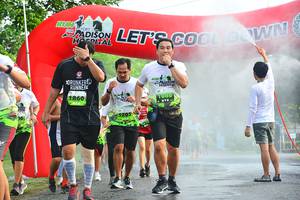 BIB: 1860
                            <button type="button" onclick="openModal(3775400)" class="btn btn-primary btn-sm float-right btn-popup" data-toggle="modal" data-target=".modal-high-quality">
                        <i class="fas fa-shopping-cart"></i> Add to Cart
                    </button>
                                            <button type="button" onclick="isThisMe(3775400, true)" class="btn btn-success btn-sm float-right btn-popup btn-isme hidden" data-toggle="tooltip" data-placement="bottom" title="นี่คือรูปของคุณใช่ไหม คลิกที่นี่เพื่อเอาเข้าอัลบั้ม">
                        <i class="fas fa-plus"></i> Add to album
                    </button>
                    <button type="button" onclick="isThisMe(3775400, false)" class="btn btn-warning btn-sm float-right btn-popup btn-isnotme hidden">
                        <i class="fas fa-ban"></i> Remove from album
                    </button>