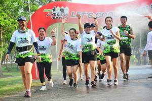 BIB: 1522, 118, 119, 120
                            <button type="button" onclick="openModal(3755873)" class="btn btn-primary btn-sm float-right btn-popup" data-toggle="modal" data-target=".modal-high-quality">
                        <i class="fas fa-shopping-cart"></i> Add to Cart
                    </button>
                                            <button type="button" onclick="isThisMe(3755873, true)" class="btn btn-success btn-sm float-right btn-popup btn-isme hidden" data-toggle="tooltip" data-placement="bottom" title="นี่คือรูปของคุณใช่ไหม คลิกที่นี่เพื่อเอาเข้าอัลบั้ม">
                        <i class="fas fa-plus"></i> Add to album
                    </button>
                    <button type="button" onclick="isThisMe(3755873, false)" class="btn btn-warning btn-sm float-right btn-popup btn-isnotme hidden">
                        <i class="fas fa-ban"></i> Remove from album
                    </button>