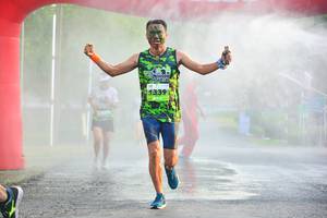 BIB: 1339
                            <button type="button" onclick="openModal(3684889)" class="btn btn-primary btn-sm float-right btn-popup" data-toggle="modal" data-target=".modal-high-quality">
                        <i class="fas fa-shopping-cart"></i> Add to Cart
                    </button>
                                            <button type="button" onclick="isThisMe(3684889, true)" class="btn btn-success btn-sm float-right btn-popup btn-isme hidden" data-toggle="tooltip" data-placement="bottom" title="นี่คือรูปของคุณใช่ไหม คลิกที่นี่เพื่อเอาเข้าอัลบั้ม">
                        <i class="fas fa-plus"></i> Add to album
                    </button>
                    <button type="button" onclick="isThisMe(3684889, false)" class="btn btn-warning btn-sm float-right btn-popup btn-isnotme hidden">
                        <i class="fas fa-ban"></i> Remove from album
                    </button>