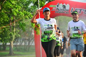 BIB: 284
                            <button type="button" onclick="openModal(3761999)" class="btn btn-primary btn-sm float-right btn-popup" data-toggle="modal" data-target=".modal-high-quality">
                        <i class="fas fa-shopping-cart"></i> Add to Cart
                    </button>
                                            <button type="button" onclick="isThisMe(3761999, true)" class="btn btn-success btn-sm float-right btn-popup btn-isme hidden" data-toggle="tooltip" data-placement="bottom" title="นี่คือรูปของคุณใช่ไหม คลิกที่นี่เพื่อเอาเข้าอัลบั้ม">
                        <i class="fas fa-plus"></i> Add to album
                    </button>
                    <button type="button" onclick="isThisMe(3761999, false)" class="btn btn-warning btn-sm float-right btn-popup btn-isnotme hidden">
                        <i class="fas fa-ban"></i> Remove from album
                    </button>