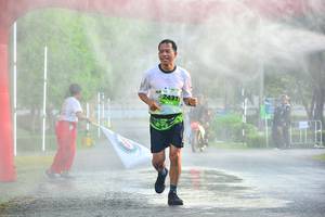 BIB: 2431
                            <button type="button" onclick="openModal(3664275)" class="btn btn-primary btn-sm float-right btn-popup" data-toggle="modal" data-target=".modal-high-quality">
                        <i class="fas fa-shopping-cart"></i> Add to Cart
                    </button>
                                            <button type="button" onclick="isThisMe(3664275, true)" class="btn btn-success btn-sm float-right btn-popup btn-isme hidden" data-toggle="tooltip" data-placement="bottom" title="นี่คือรูปของคุณใช่ไหม คลิกที่นี่เพื่อเอาเข้าอัลบั้ม">
                        <i class="fas fa-plus"></i> Add to album
                    </button>
                    <button type="button" onclick="isThisMe(3664275, false)" class="btn btn-warning btn-sm float-right btn-popup btn-isnotme hidden">
                        <i class="fas fa-ban"></i> Remove from album
                    </button>