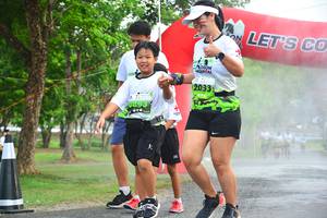 BIB: 2033
                            <button type="button" onclick="openModal(3727719)" class="btn btn-primary btn-sm float-right btn-popup" data-toggle="modal" data-target=".modal-high-quality">
                        <i class="fas fa-shopping-cart"></i> Add to Cart
                    </button>
                                            <button type="button" onclick="isThisMe(3727719, true)" class="btn btn-success btn-sm float-right btn-popup btn-isme hidden" data-toggle="tooltip" data-placement="bottom" title="นี่คือรูปของคุณใช่ไหม คลิกที่นี่เพื่อเอาเข้าอัลบั้ม">
                        <i class="fas fa-plus"></i> Add to album
                    </button>
                    <button type="button" onclick="isThisMe(3727719, false)" class="btn btn-warning btn-sm float-right btn-popup btn-isnotme hidden">
                        <i class="fas fa-ban"></i> Remove from album
                    </button>