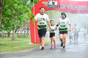 BIB: 891, 892, 894
                            <button type="button" onclick="openModal(3721023)" class="btn btn-primary btn-sm float-right btn-popup" data-toggle="modal" data-target=".modal-high-quality">
                        <i class="fas fa-shopping-cart"></i> Add to Cart
                    </button>
                                            <button type="button" onclick="isThisMe(3721023, true)" class="btn btn-success btn-sm float-right btn-popup btn-isme hidden" data-toggle="tooltip" data-placement="bottom" title="นี่คือรูปของคุณใช่ไหม คลิกที่นี่เพื่อเอาเข้าอัลบั้ม">
                        <i class="fas fa-plus"></i> Add to album
                    </button>
                    <button type="button" onclick="isThisMe(3721023, false)" class="btn btn-warning btn-sm float-right btn-popup btn-isnotme hidden">
                        <i class="fas fa-ban"></i> Remove from album
                    </button>