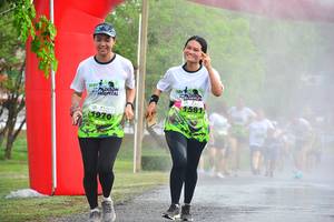 BIB: 1581
                            <button type="button" onclick="openModal(3721643)" class="btn btn-primary btn-sm float-right btn-popup" data-toggle="modal" data-target=".modal-high-quality">
                        <i class="fas fa-shopping-cart"></i> Add to Cart
                    </button>
                                            <button type="button" onclick="isThisMe(3721643, true)" class="btn btn-success btn-sm float-right btn-popup btn-isme hidden" data-toggle="tooltip" data-placement="bottom" title="นี่คือรูปของคุณใช่ไหม คลิกที่นี่เพื่อเอาเข้าอัลบั้ม">
                        <i class="fas fa-plus"></i> Add to album
                    </button>
                    <button type="button" onclick="isThisMe(3721643, false)" class="btn btn-warning btn-sm float-right btn-popup btn-isnotme hidden">
                        <i class="fas fa-ban"></i> Remove from album
                    </button>