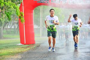 BIB: 630
                            <button type="button" onclick="openModal(3745846)" class="btn btn-primary btn-sm float-right btn-popup" data-toggle="modal" data-target=".modal-high-quality">
                        <i class="fas fa-shopping-cart"></i> Add to Cart
                    </button>
                                            <button type="button" onclick="isThisMe(3745846, true)" class="btn btn-success btn-sm float-right btn-popup btn-isme hidden" data-toggle="tooltip" data-placement="bottom" title="นี่คือรูปของคุณใช่ไหม คลิกที่นี่เพื่อเอาเข้าอัลบั้ม">
                        <i class="fas fa-plus"></i> Add to album
                    </button>
                    <button type="button" onclick="isThisMe(3745846, false)" class="btn btn-warning btn-sm float-right btn-popup btn-isnotme hidden">
                        <i class="fas fa-ban"></i> Remove from album
                    </button>