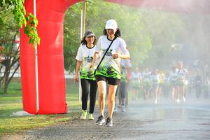 BIB: 
                            <button type="button" onclick="openModal(3770167)" class="btn btn-primary btn-sm float-right btn-popup" data-toggle="modal" data-target=".modal-high-quality">
                        <i class="fas fa-shopping-cart"></i> Add to Cart
                    </button>
                                            <button type="button" onclick="isThisMe(3770167, true)" class="btn btn-success btn-sm float-right btn-popup btn-isme hidden" data-toggle="tooltip" data-placement="bottom" title="นี่คือรูปของคุณใช่ไหม คลิกที่นี่เพื่อเอาเข้าอัลบั้ม">
                        <i class="fas fa-plus"></i> Add to album
                    </button>
                    <button type="button" onclick="isThisMe(3770167, false)" class="btn btn-warning btn-sm float-right btn-popup btn-isnotme hidden">
                        <i class="fas fa-ban"></i> Remove from album
                    </button>