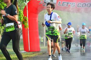 BIB: 371
                            <button type="button" onclick="openModal(3759393)" class="btn btn-primary btn-sm float-right btn-popup" data-toggle="modal" data-target=".modal-high-quality">
                        <i class="fas fa-shopping-cart"></i> Add to Cart
                    </button>
                                            <button type="button" onclick="isThisMe(3759393, true)" class="btn btn-success btn-sm float-right btn-popup btn-isme hidden" data-toggle="tooltip" data-placement="bottom" title="นี่คือรูปของคุณใช่ไหม คลิกที่นี่เพื่อเอาเข้าอัลบั้ม">
                        <i class="fas fa-plus"></i> Add to album
                    </button>
                    <button type="button" onclick="isThisMe(3759393, false)" class="btn btn-warning btn-sm float-right btn-popup btn-isnotme hidden">
                        <i class="fas fa-ban"></i> Remove from album
                    </button>