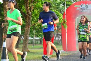 BIB: 2533
                            <button type="button" onclick="openModal(3730468)" class="btn btn-primary btn-sm float-right btn-popup" data-toggle="modal" data-target=".modal-high-quality">
                        <i class="fas fa-shopping-cart"></i> Add to Cart
                    </button>
                                            <button type="button" onclick="isThisMe(3730468, true)" class="btn btn-success btn-sm float-right btn-popup btn-isme hidden" data-toggle="tooltip" data-placement="bottom" title="นี่คือรูปของคุณใช่ไหม คลิกที่นี่เพื่อเอาเข้าอัลบั้ม">
                        <i class="fas fa-plus"></i> Add to album
                    </button>
                    <button type="button" onclick="isThisMe(3730468, false)" class="btn btn-warning btn-sm float-right btn-popup btn-isnotme hidden">
                        <i class="fas fa-ban"></i> Remove from album
                    </button>