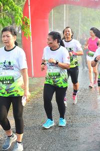 BIB: 0700
                            <button type="button" onclick="openModal(3737386)" class="btn btn-primary btn-sm float-right btn-popup" data-toggle="modal" data-target=".modal-high-quality">
                        <i class="fas fa-shopping-cart"></i> Add to Cart
                    </button>
                                            <button type="button" onclick="isThisMe(3737386, true)" class="btn btn-success btn-sm float-right btn-popup btn-isme hidden" data-toggle="tooltip" data-placement="bottom" title="นี่คือรูปของคุณใช่ไหม คลิกที่นี่เพื่อเอาเข้าอัลบั้ม">
                        <i class="fas fa-plus"></i> Add to album
                    </button>
                    <button type="button" onclick="isThisMe(3737386, false)" class="btn btn-warning btn-sm float-right btn-popup btn-isnotme hidden">
                        <i class="fas fa-ban"></i> Remove from album
                    </button>