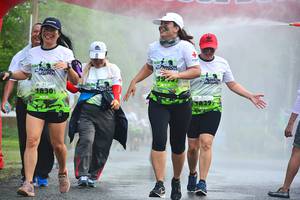 BIB: 1830, 1915
                            <button type="button" onclick="openModal(3722772)" class="btn btn-primary btn-sm float-right btn-popup" data-toggle="modal" data-target=".modal-high-quality">
                        <i class="fas fa-shopping-cart"></i> Add to Cart
                    </button>
                                            <button type="button" onclick="isThisMe(3722772, true)" class="btn btn-success btn-sm float-right btn-popup btn-isme hidden" data-toggle="tooltip" data-placement="bottom" title="นี่คือรูปของคุณใช่ไหม คลิกที่นี่เพื่อเอาเข้าอัลบั้ม">
                        <i class="fas fa-plus"></i> Add to album
                    </button>
                    <button type="button" onclick="isThisMe(3722772, false)" class="btn btn-warning btn-sm float-right btn-popup btn-isnotme hidden">
                        <i class="fas fa-ban"></i> Remove from album
                    </button>