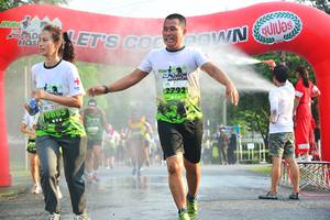 BIB: 25392, 1885
                            <button type="button" onclick="openModal(3766071)" class="btn btn-primary btn-sm float-right btn-popup" data-toggle="modal" data-target=".modal-high-quality">
                        <i class="fas fa-shopping-cart"></i> Add to Cart
                    </button>
                                            <button type="button" onclick="isThisMe(3766071, true)" class="btn btn-success btn-sm float-right btn-popup btn-isme hidden" data-toggle="tooltip" data-placement="bottom" title="นี่คือรูปของคุณใช่ไหม คลิกที่นี่เพื่อเอาเข้าอัลบั้ม">
                        <i class="fas fa-plus"></i> Add to album
                    </button>
                    <button type="button" onclick="isThisMe(3766071, false)" class="btn btn-warning btn-sm float-right btn-popup btn-isnotme hidden">
                        <i class="fas fa-ban"></i> Remove from album
                    </button>